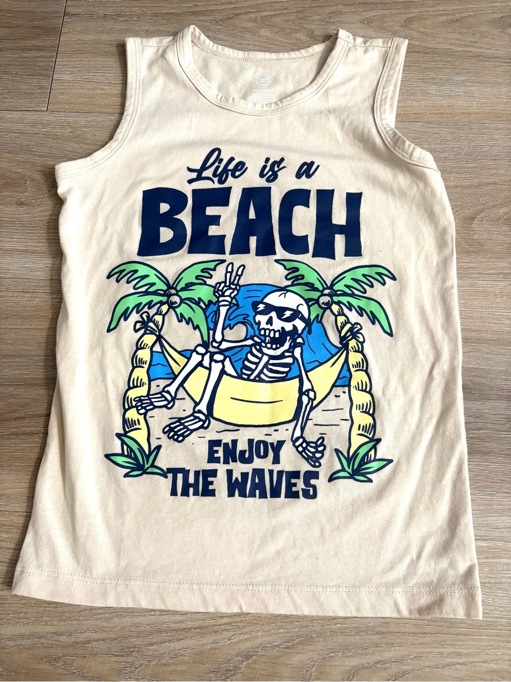 wonder nation Cream Graphic Tank Top with Navy & Yellow Beach Print